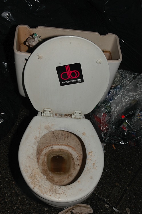 street-toilet.jpg