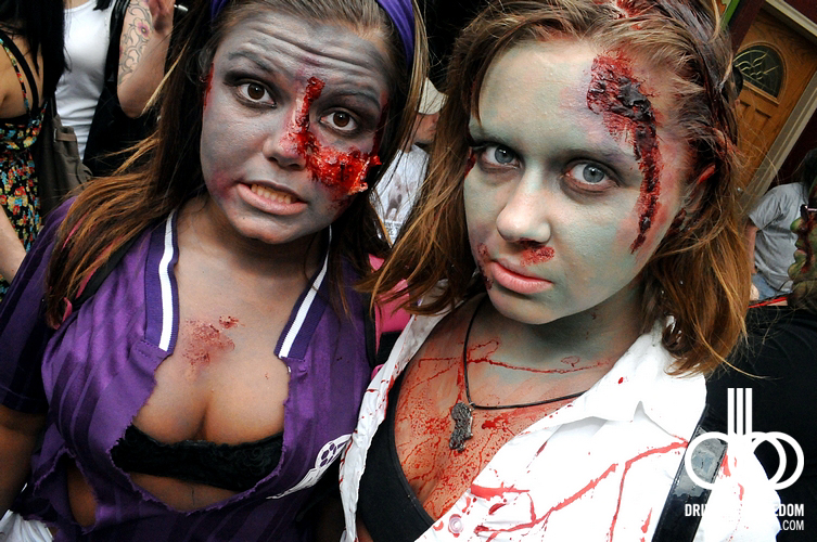 brooklyn-zombie-crawl-31.JPG