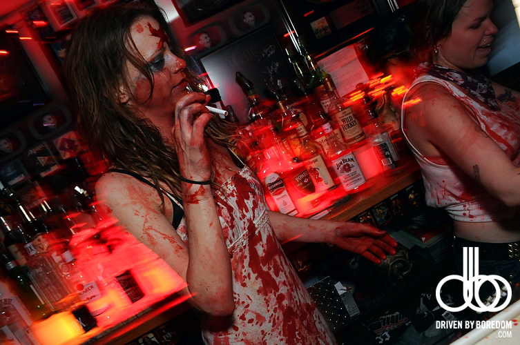 brooklyn-zombie-crawl-509.JPG