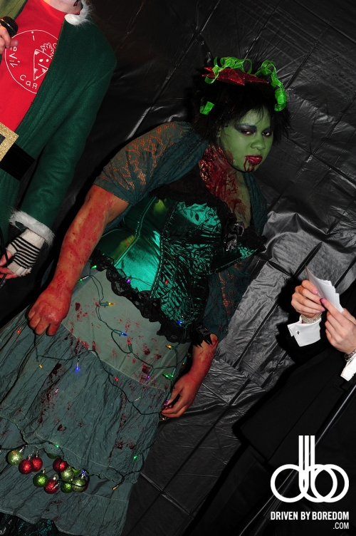 christmas-zombie-pageant-28.JPG