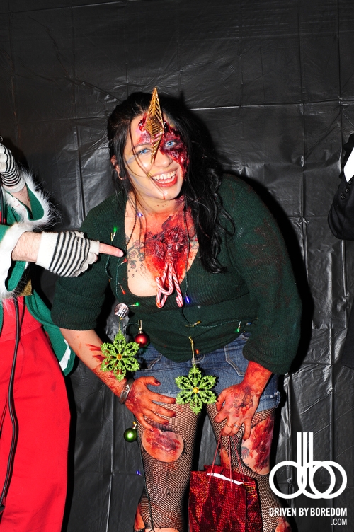 christmas-zombie-pageant-31.JPG