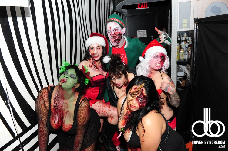 christmas-zombie-pageant-88.JPG