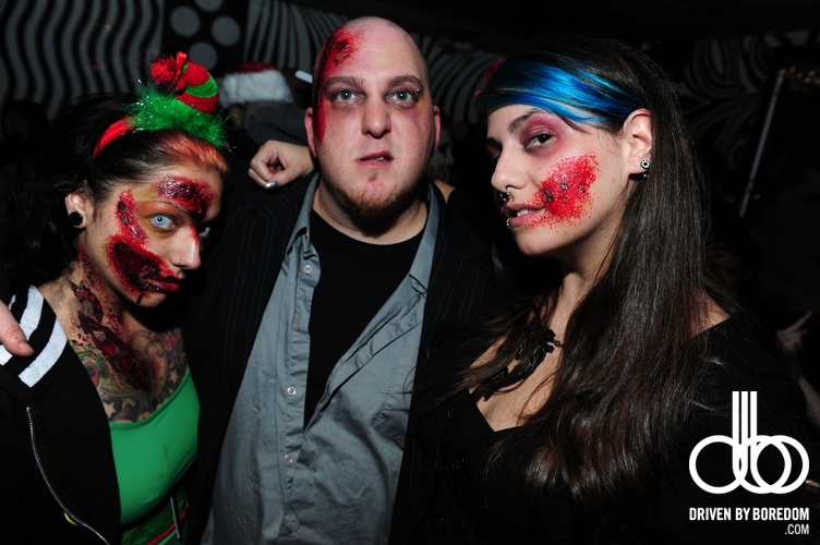 christmas-zombie-pageant-91.JPG