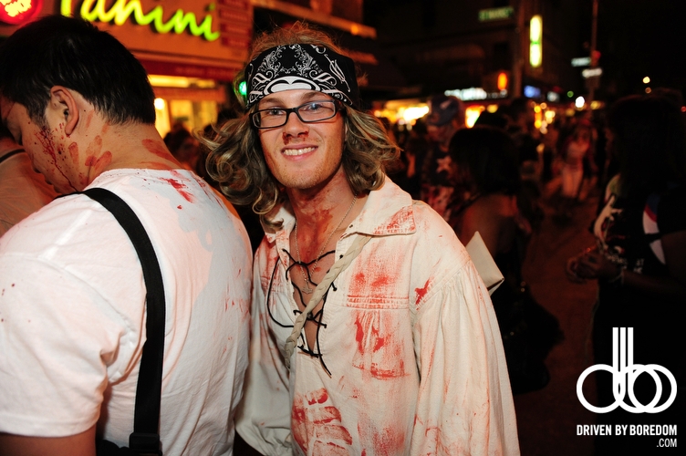 another-nyc-zombie-crawl-162.JPG