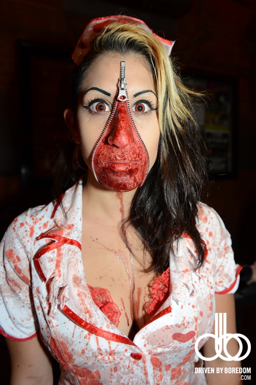 new-york-zombie-crawl-210.JPG