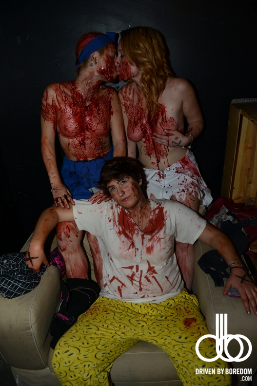 new-york-zombie-crawl-321.JPG