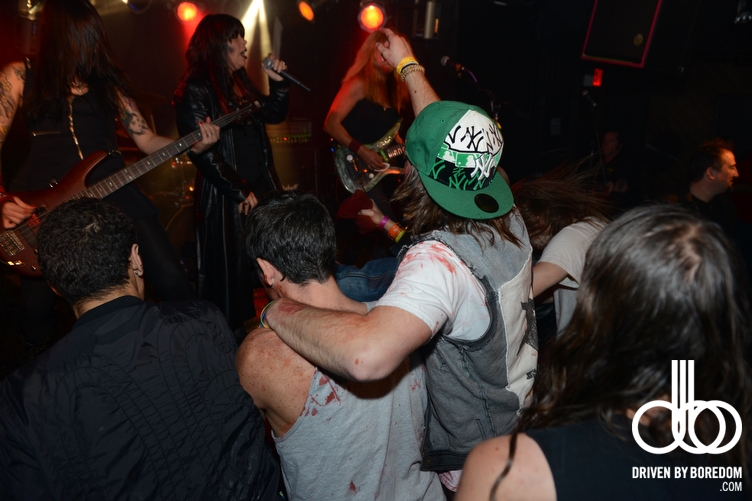 new-york-zombie-crawl-392.JPG