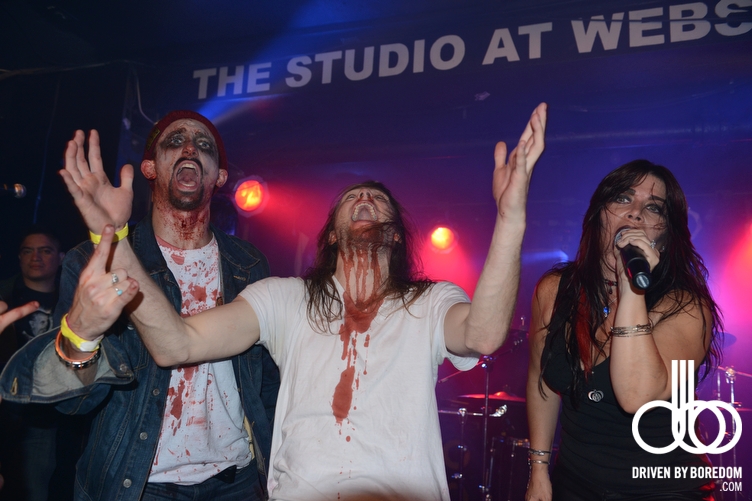 new-york-zombie-crawl-401.JPG